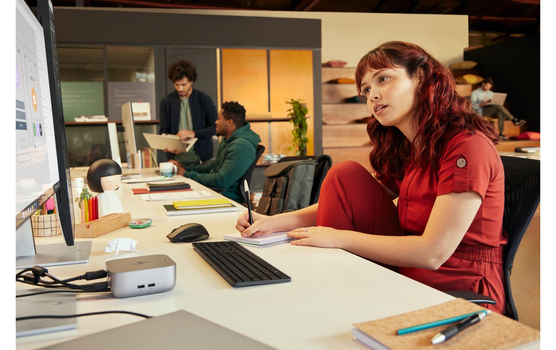 HP Ultra G6 Dockingstation – Thunderbolt 4, 2× DP, 1× HDMI, 5× USB-A, 3× USB-C, 180 W PD, 2,5GbE, TB4 × 1