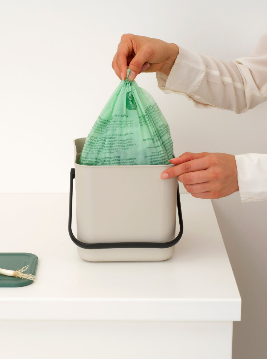 Brabantia Recyclingbox Sort & Go – 6 l – Kunststoff, rechteckig – Beige