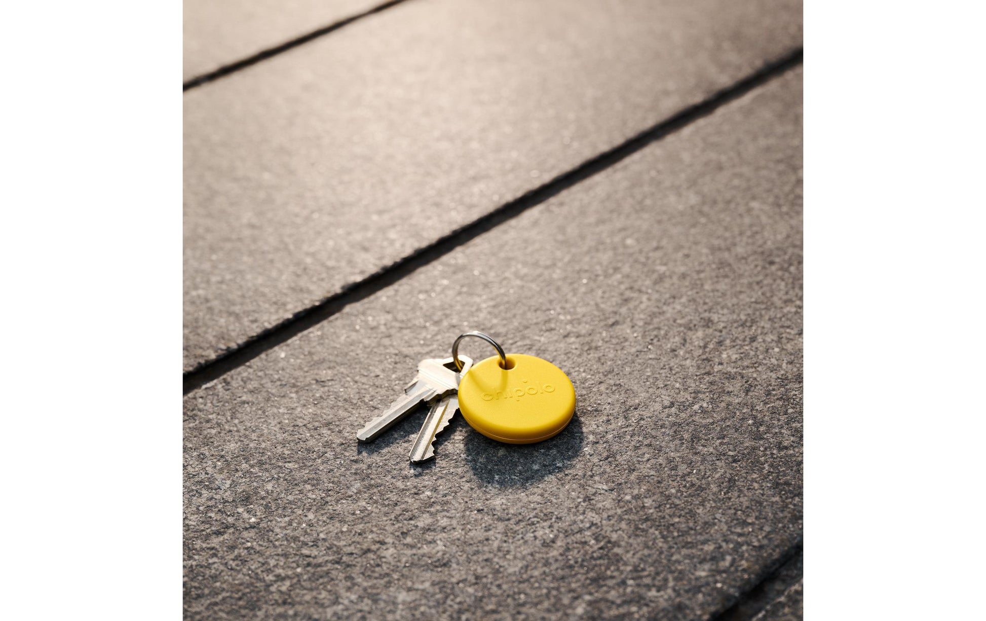 Chipolo POP – Bluetooth-Tracker – für Apple Wo ist? und Android/iOS, IP55, 90 m Reichweite, Gelb