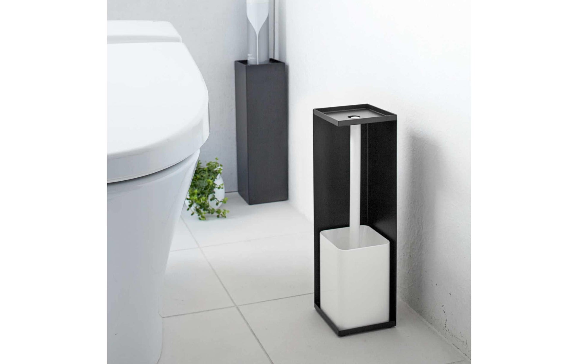Yamazaki Toilettenpapierständer – Stahl, schwarz, für 3 Rollen, 11,5 × 11,5 × 38,5 cm