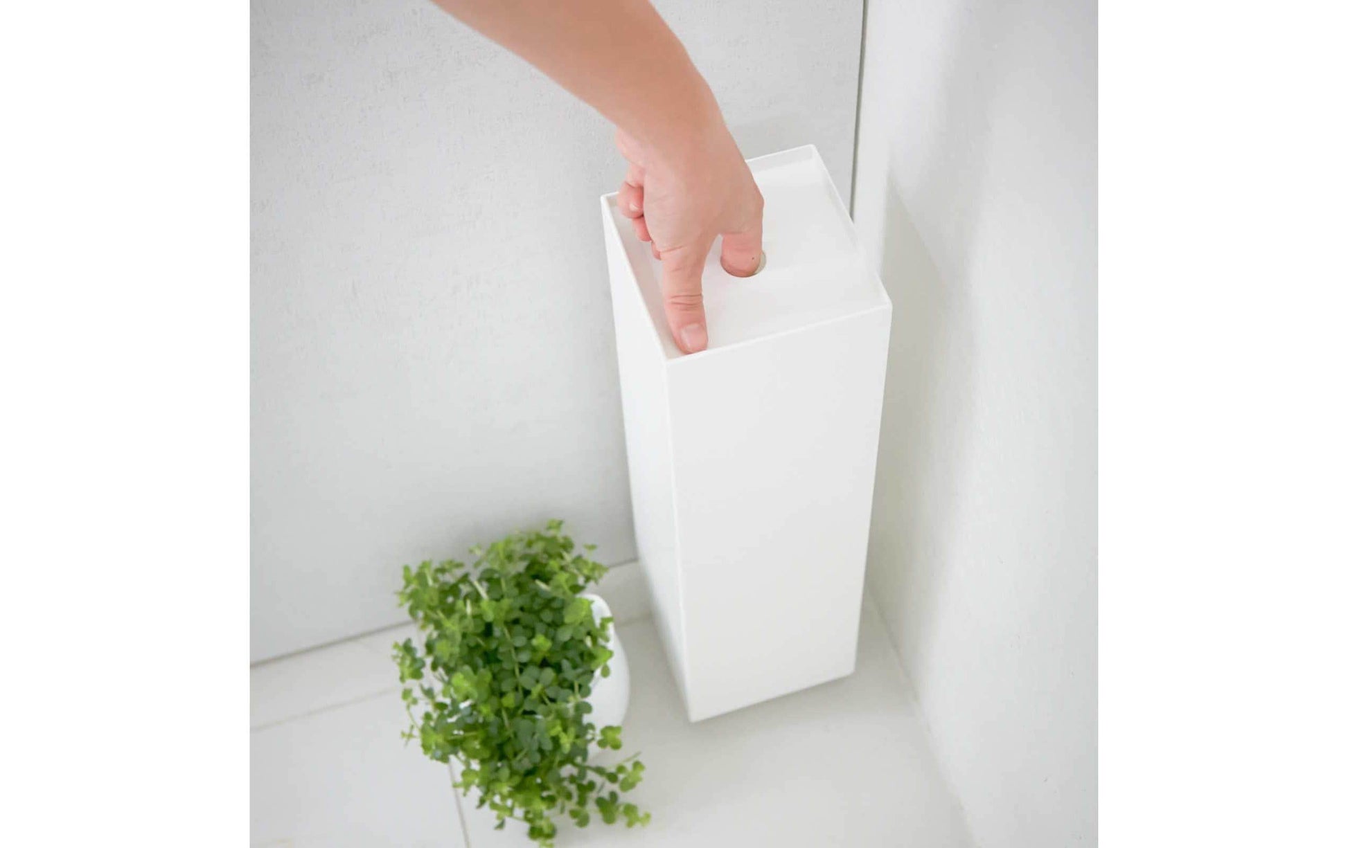 Yamazaki Toilettenpapierständer – Stahl, Weiss, für 3 Rollen, 11,5 × 11,5 × 38,5 cm
