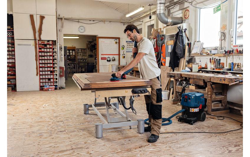 Bosch Professioneller Akku-Exzenterschleifer GEX 18V-150-3 – 18 V (AMPShare) – Koffer – Solo