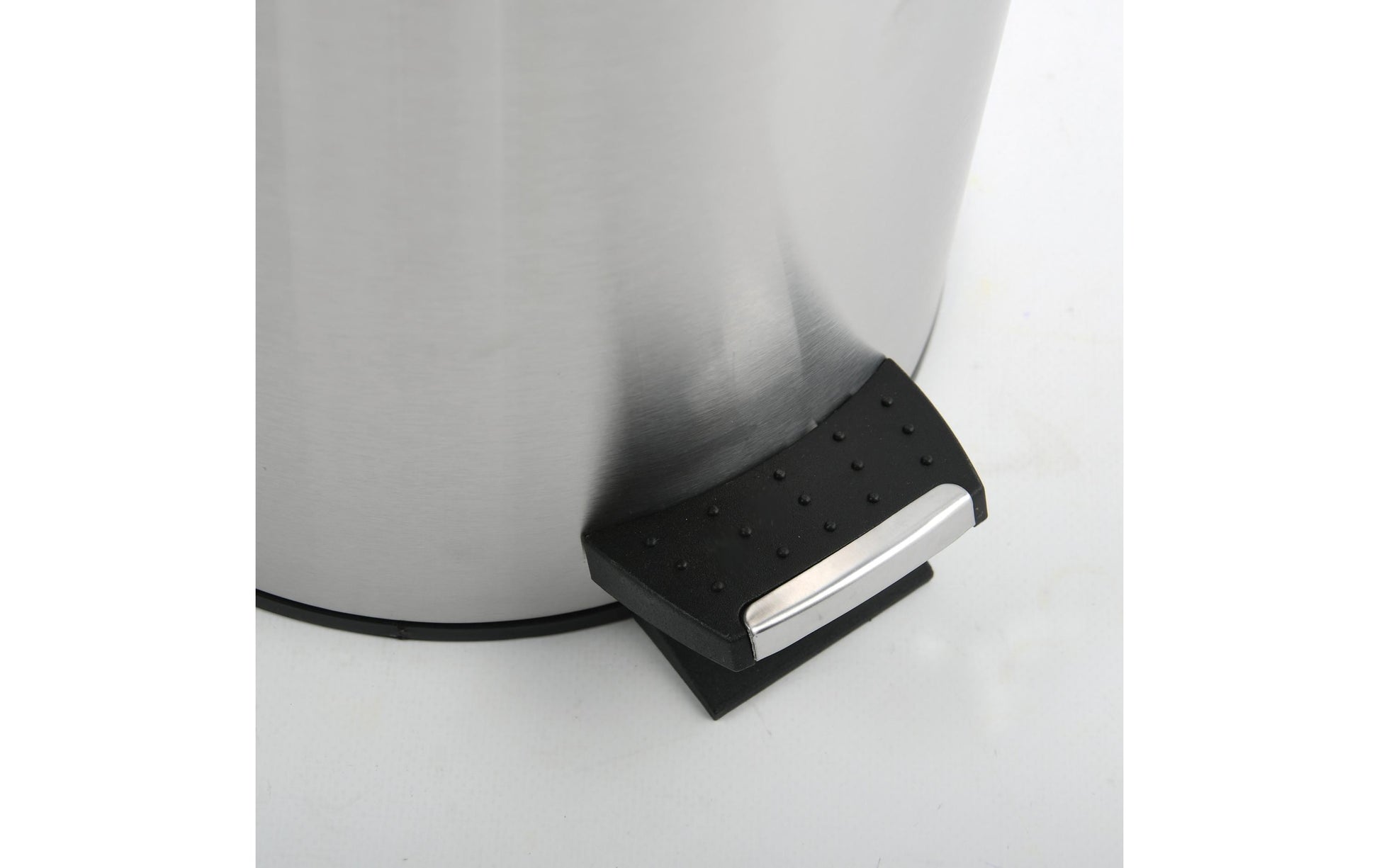 Spirella Tisch-Abfallbehälter – 3 l – mit Deckel – Edelstahl, Bambus – Ø 170 × H 225 mm