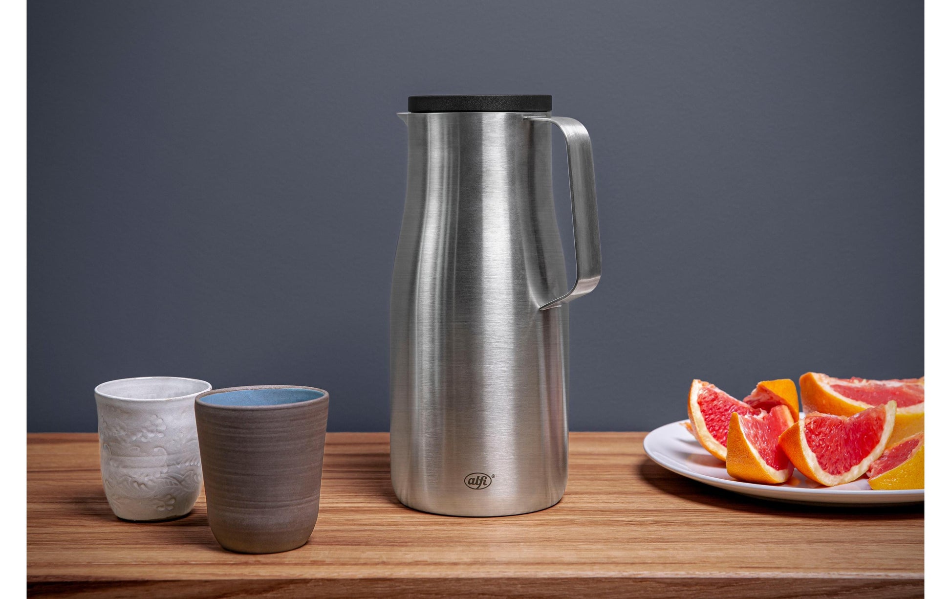 Alfi Thermoskanne Studio – 1,5 l, Edelstahl, Silber, mit Deckel, auslaufsicher