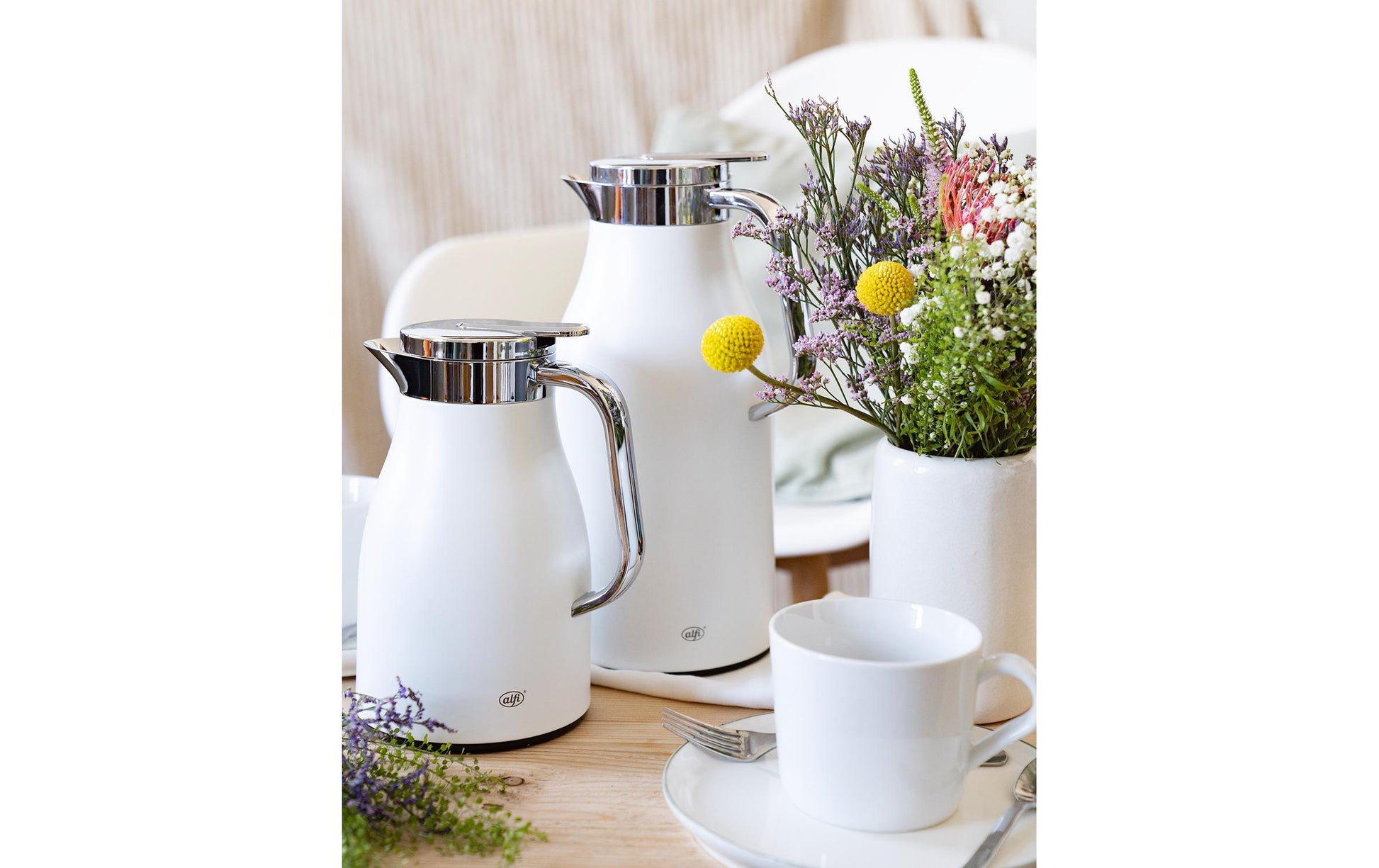 Alfi Thermoskanne Skyline – 650 ml, Edelstahl, Weiss matt, mit Deckel, vakuumisoliert, BPA-frei