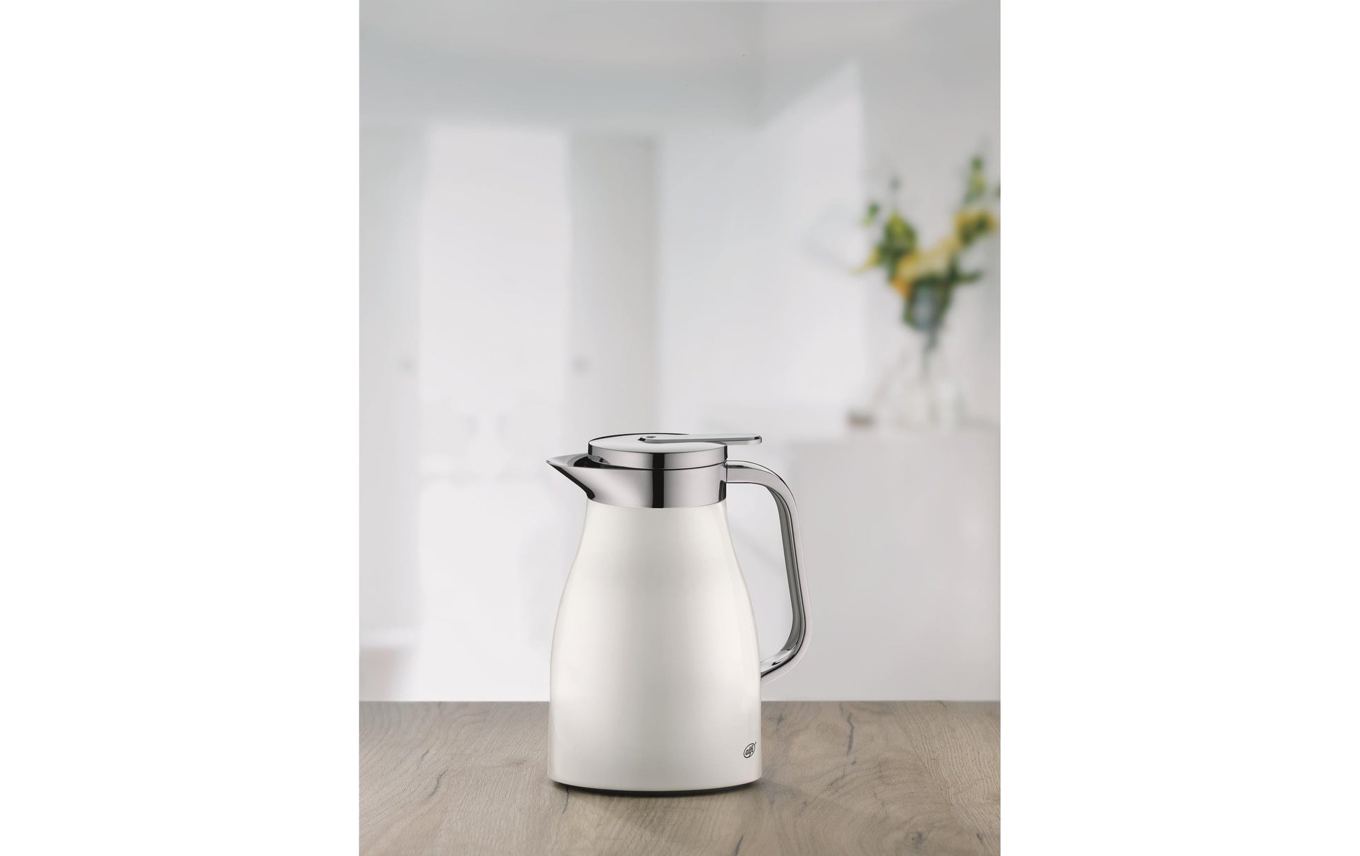 Alfi Thermoskanne Skyline – 650 ml, Edelstahl, Weiss matt, mit Deckel, vakuumisoliert, BPA-frei