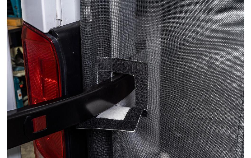 VanQuito Heckmoskitonetz mit Reissverschluss – für VW Heckklappe – Schwarz – Polyester – 1 Stk.
