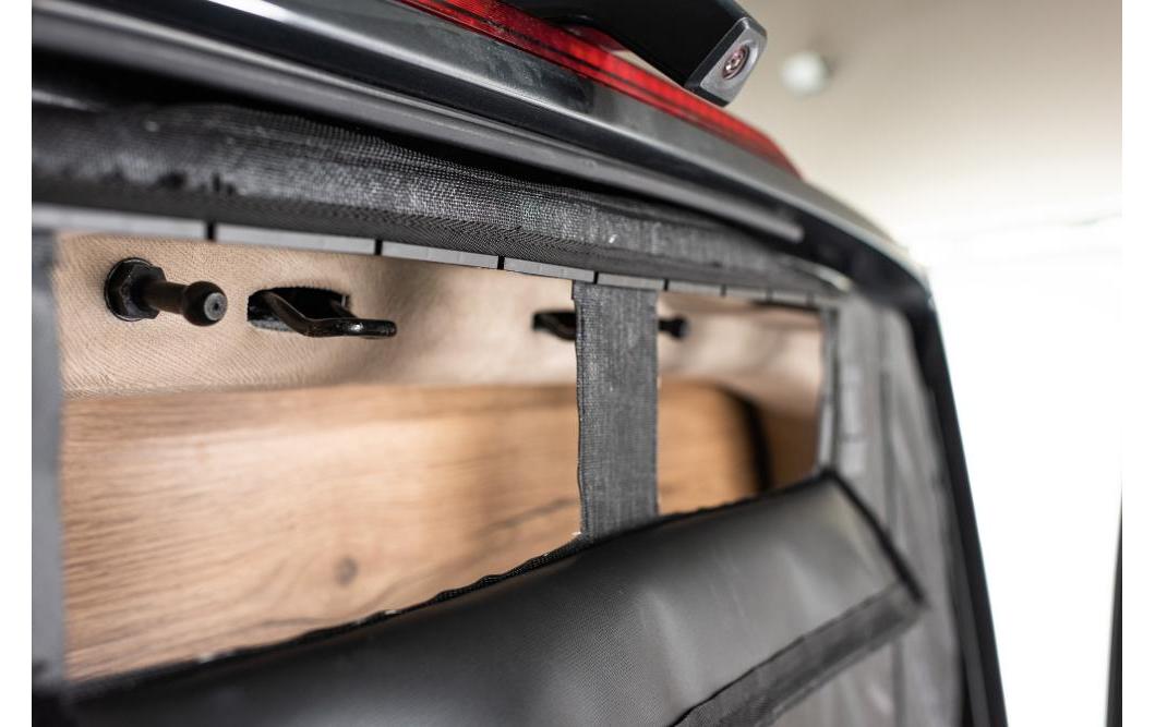 VanQuito Heckmoskitonetz mit Reissverschluss – für VW Heckklappe – Schwarz – Polyester – 1 Stk.