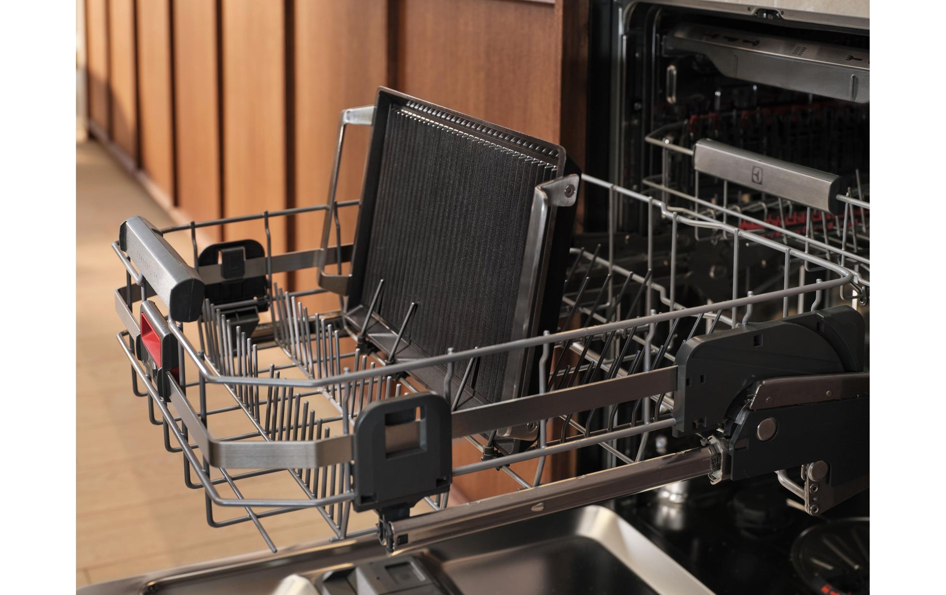 Electrolux Fonduepfanne – 25,3×4,5×46,6 cm – Keramik