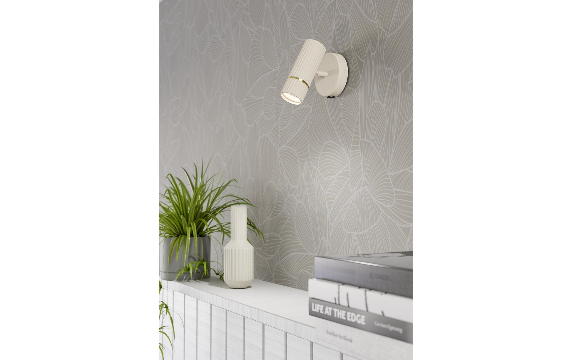 EGLO Wandleuchte CAMINIA – Ø 14 × 15,5 cm, 345 lm, 4,7 W, 3000 K, dimmbar, beige, Ein/Aus-Schalter