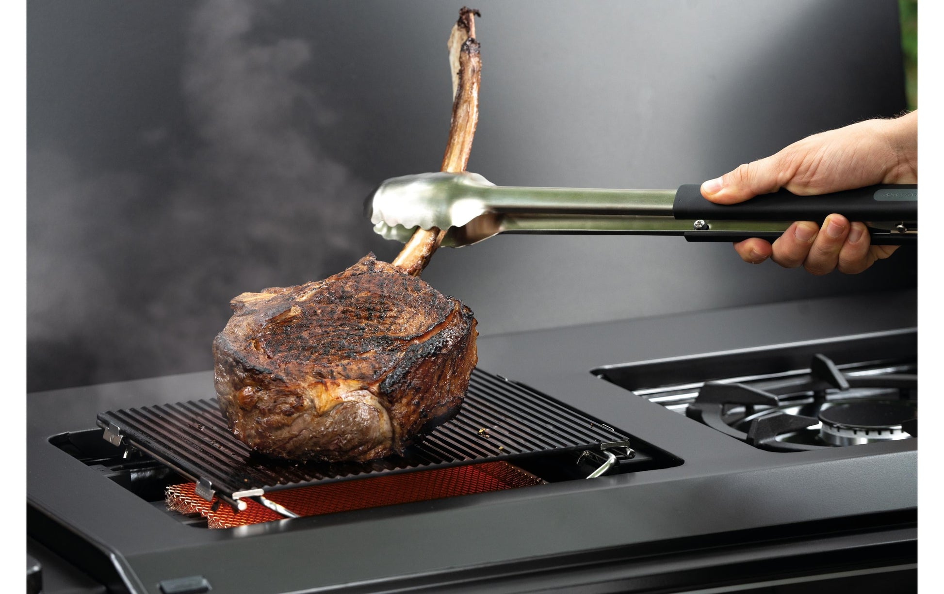 OUTDOORCHEF BLAZINGLAS L – 24,2×27,2×5,6 cm – Schwarz