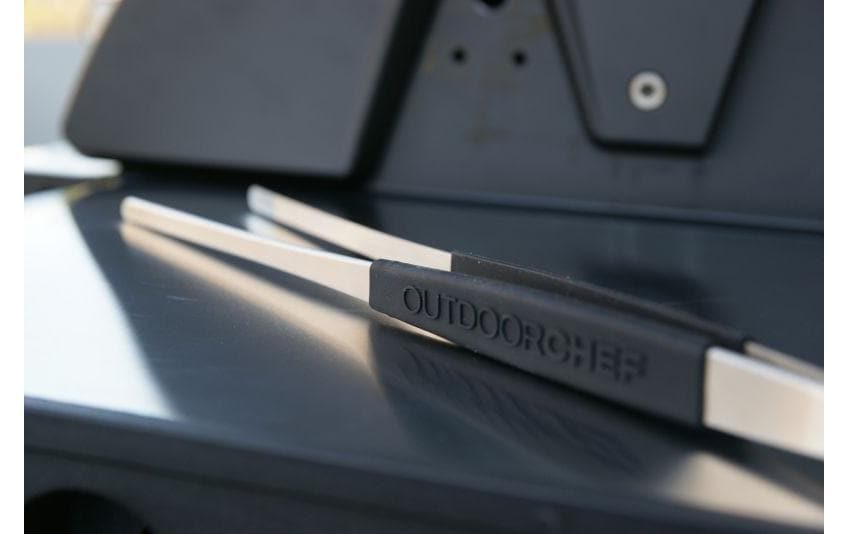 OUTDOORCHEF Grillzange 5 × 2,1 × 45 cm, Edelstahl/Kunststoff, Silber, spülmaschinenfest