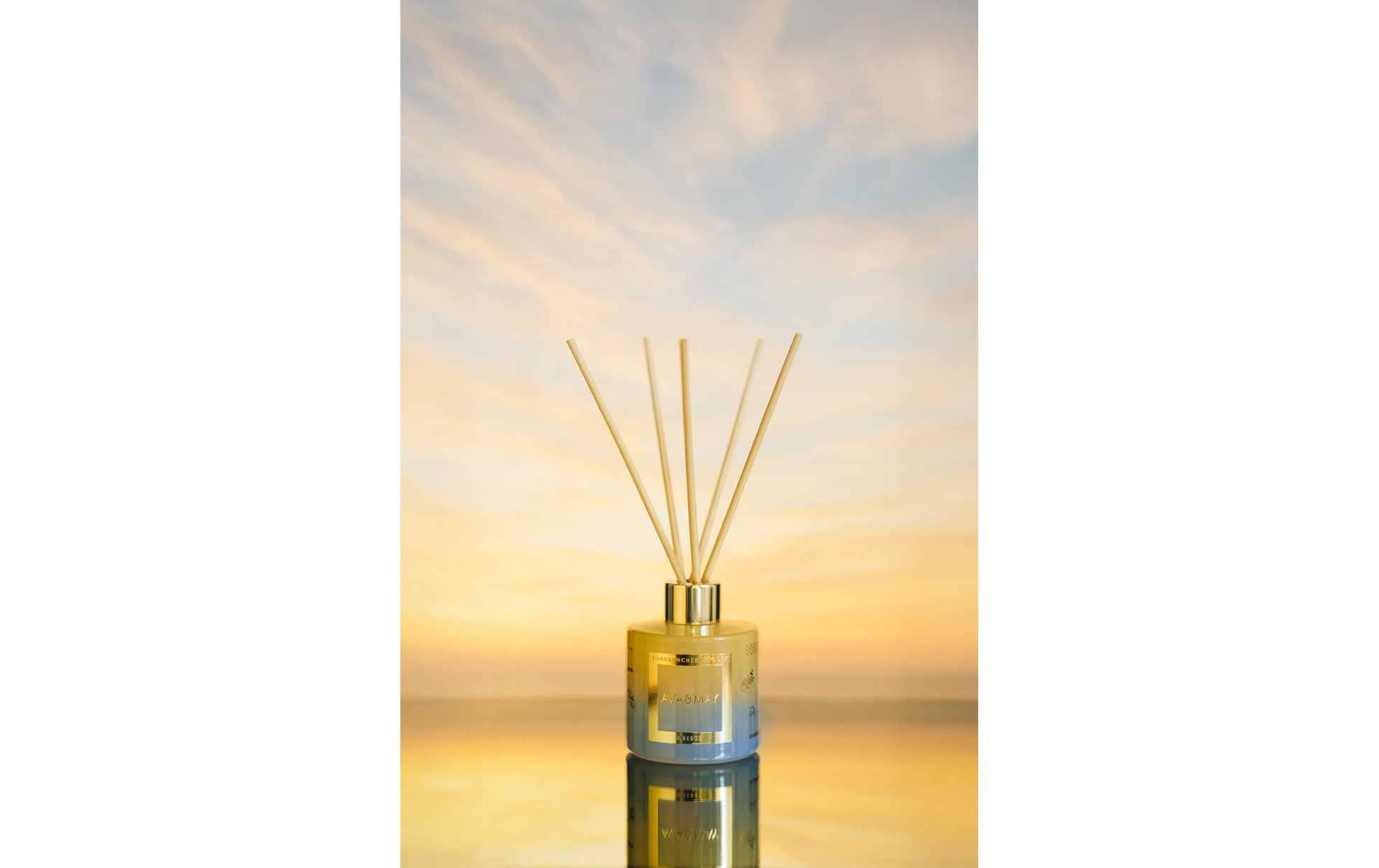 AVA & MAY Duftstäbchen Sundrenched Rhodes Feige – 100 ml – Stäbchen aus Echtholz