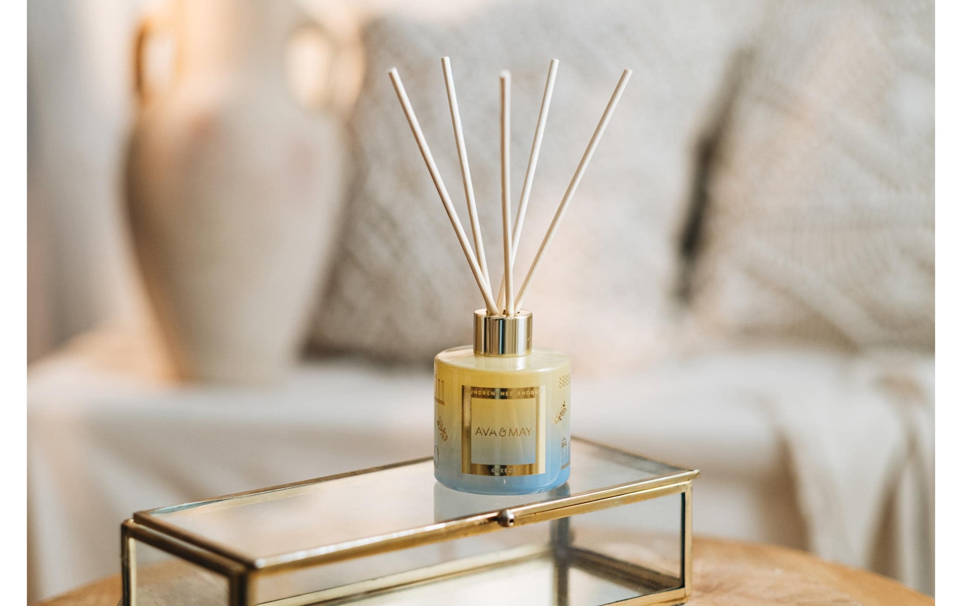 AVA & MAY Duftstäbchen Sundrenched Rhodes Feige – 100 ml – Stäbchen aus Echtholz