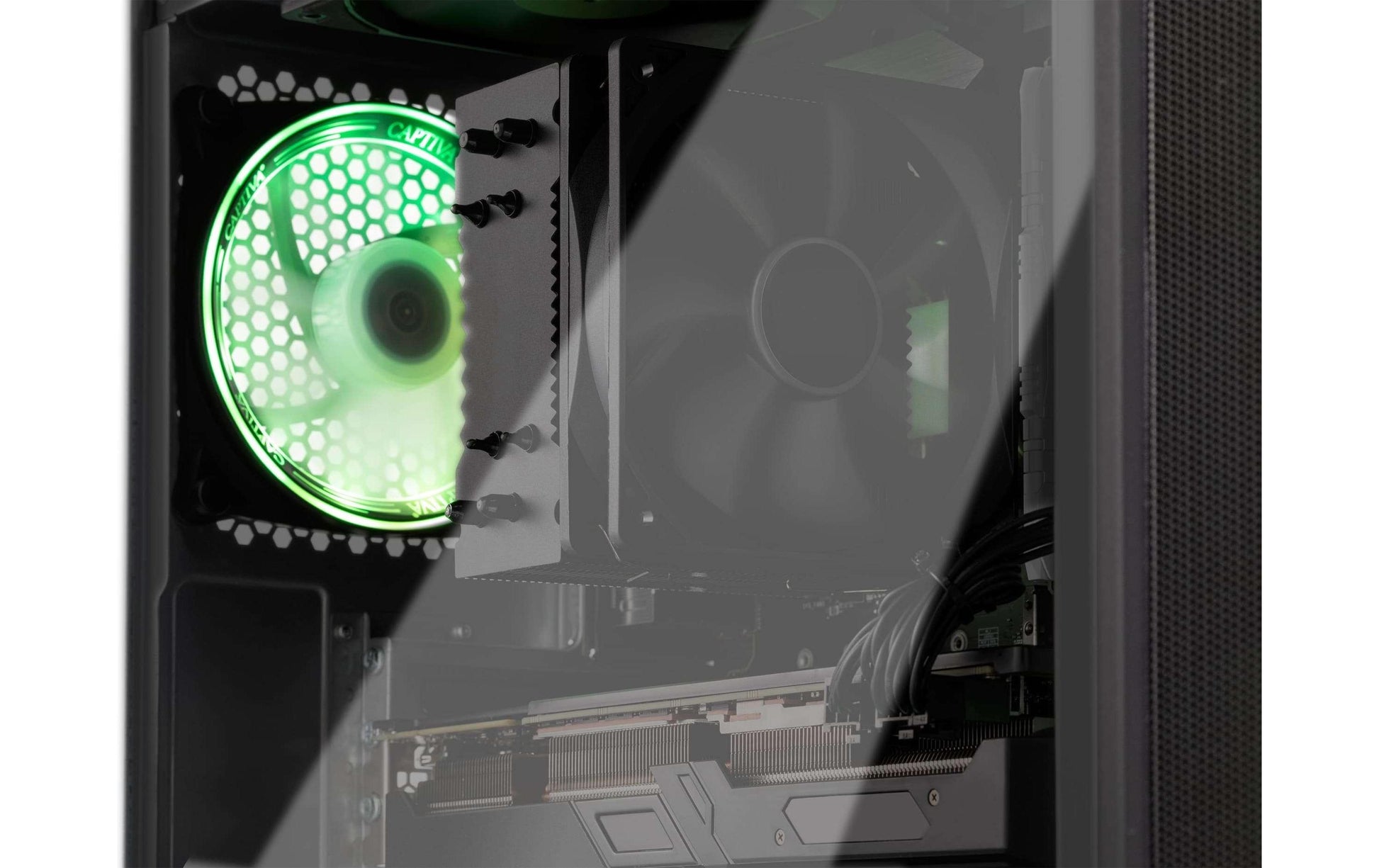 Captiva Advanced Gaming R91-550 Tower – AMD Ryzen 7 7700X, 32 GB RAM, 2 TB SSD, Windows 11 Home