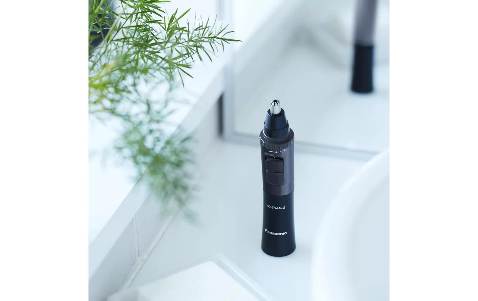 Panasonic Nasen-/Ohrtrimmer ER-GN33-H301 – batteriebetrieben (AA), 78 min – schwarz, Edelstahlmesser