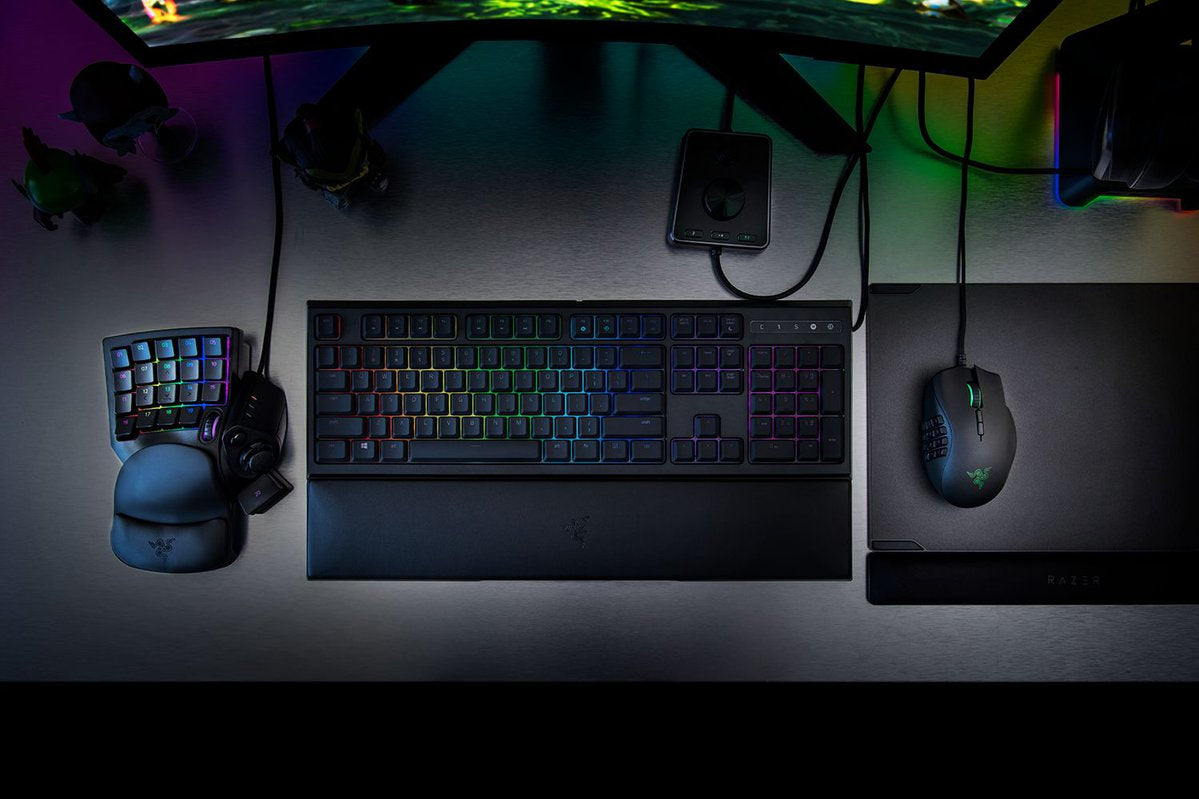 Razer Tartarus V2 – Tastatur, kabelgebunden (USB-A), CH-Layout (DE-CH), Rubberdome, beleuchtet
