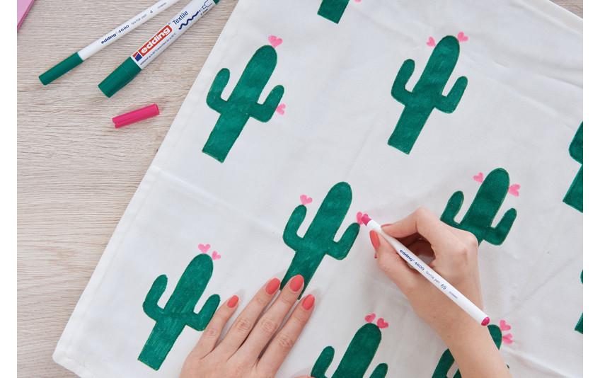 Edding Textil-/Stoffmarker – Rundspitze 1,5–3 mm, 10 Farben, 10 Stk., auswaschbar – für Stoffe