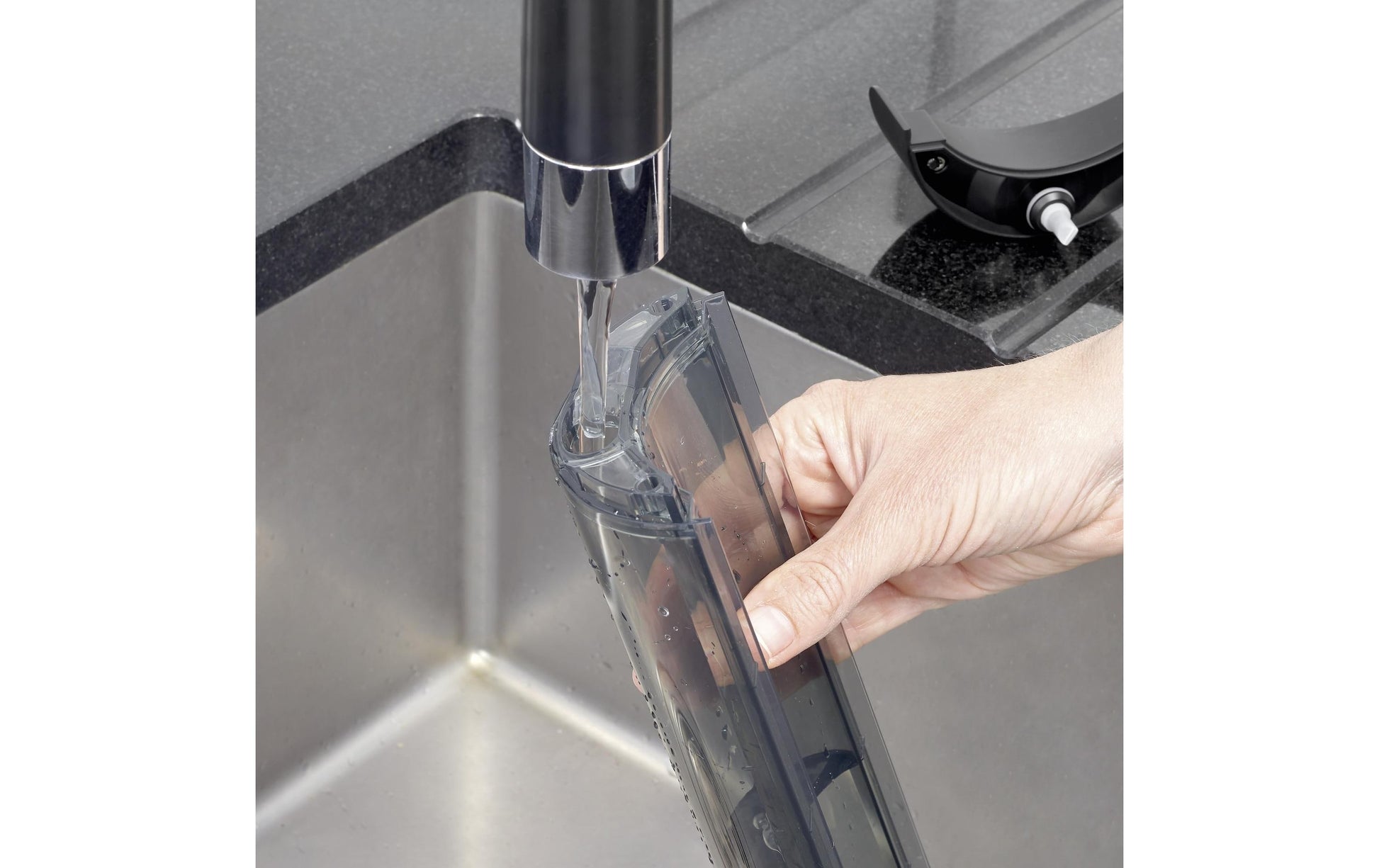 Severin Dampfreiniger – 400 ml, schwarz, für Hartböden