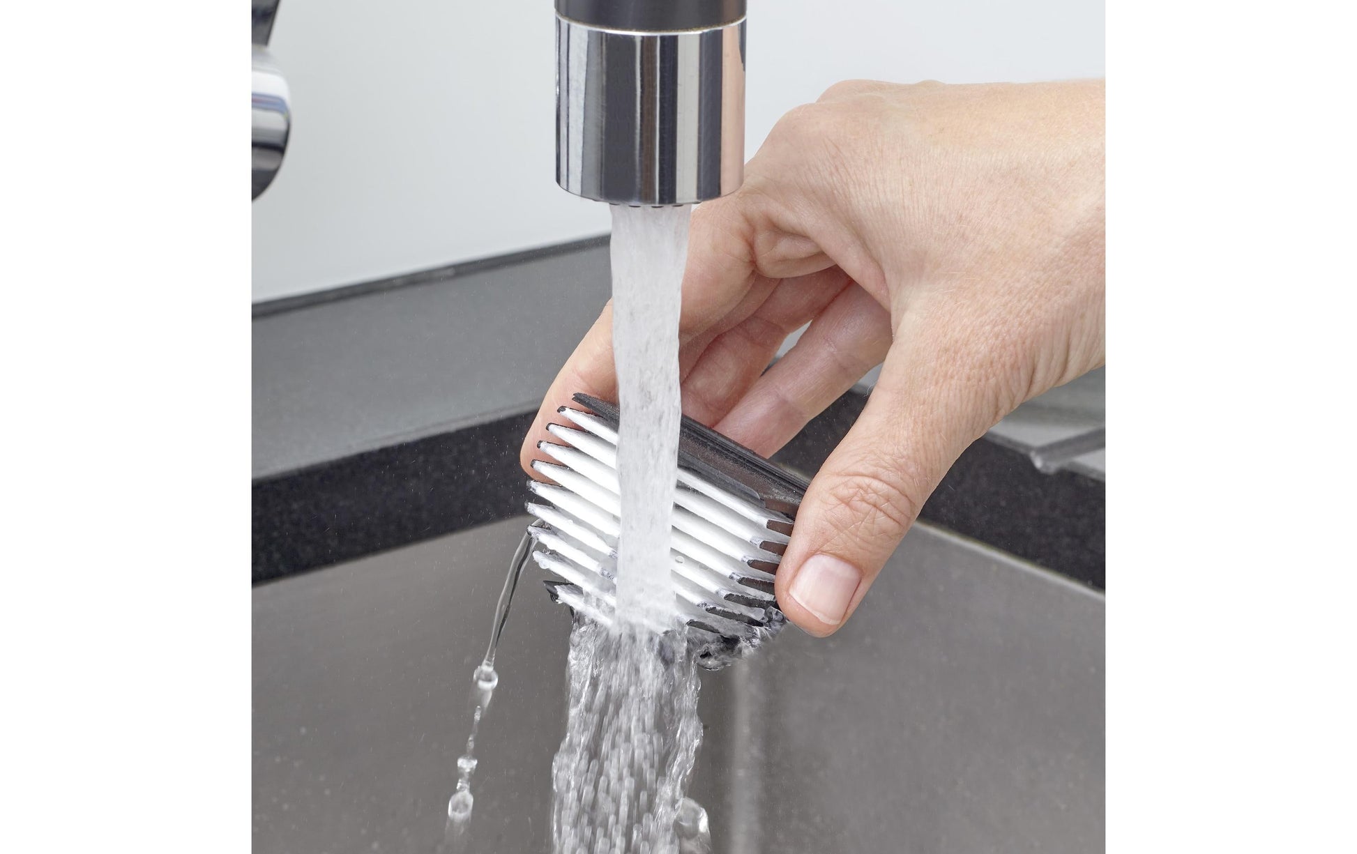 Severin Dampfreiniger – 400 ml, schwarz, für Hartböden