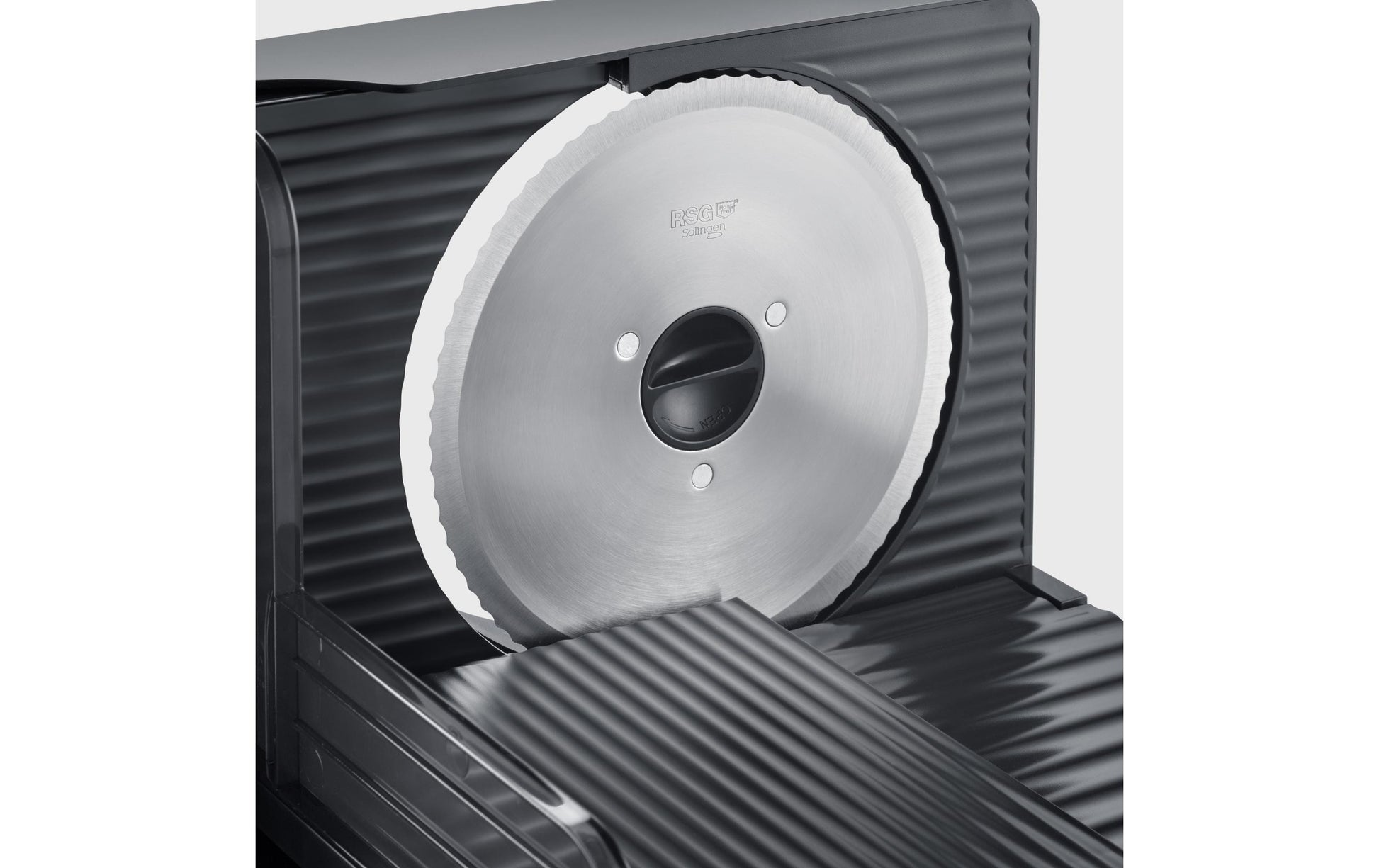 Severin Allesschneider AS9578 – 15 mm, 100 W, Kunststoff/Edelstahlmesser – schwarz