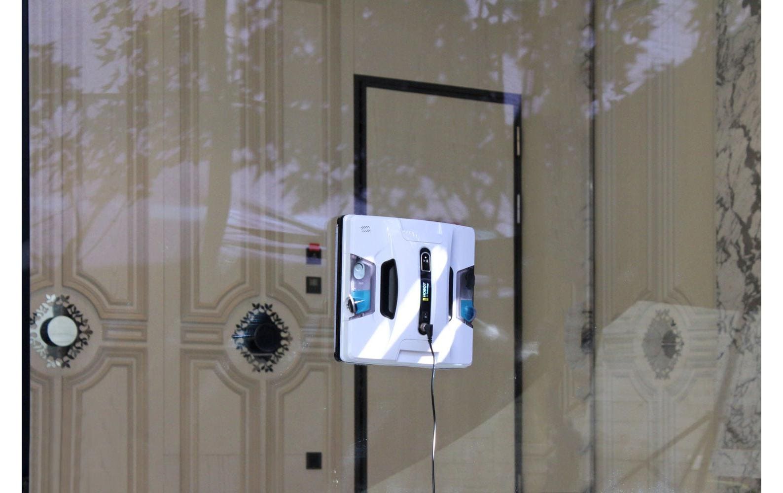 Hobot Fensterputzroboter – 26 ml, weiss, für Fenster