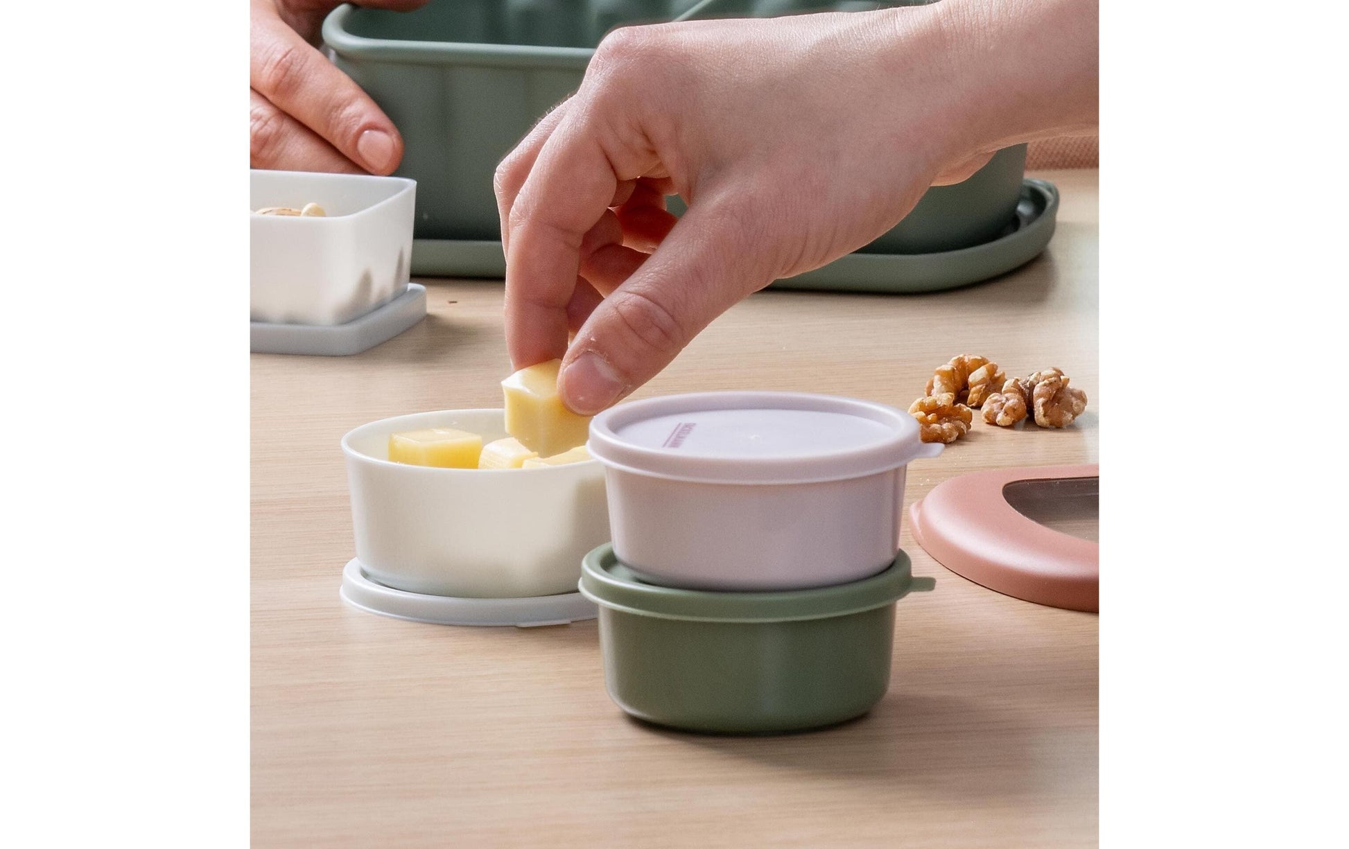 Fackelmann Lunchbox Ø 8 × 3,5 cm, Kunststoff, beige/grün/grau/hellblau, 3-teilig