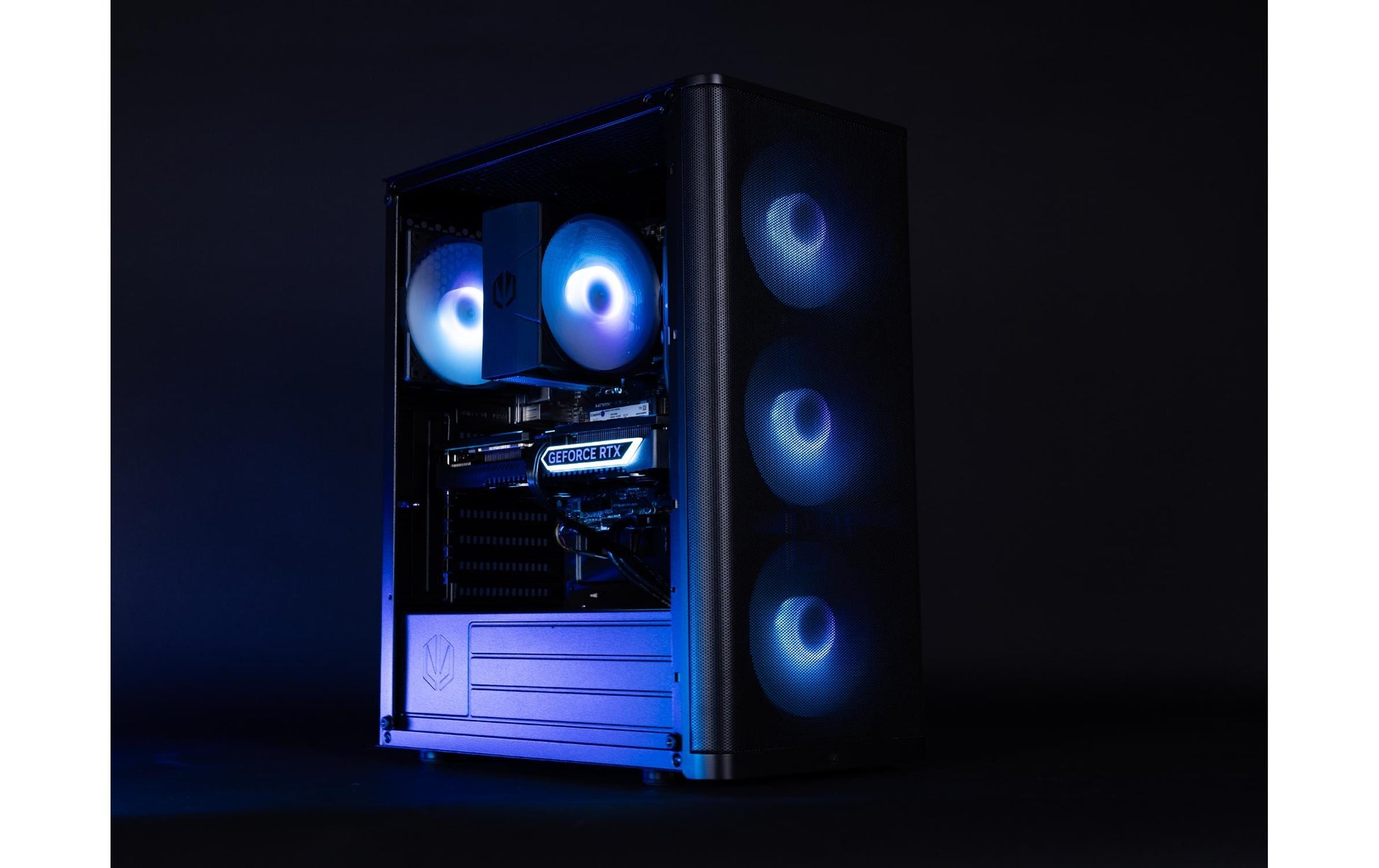Joule Performance Tower – AMD Ryzen 7 9700X, 32 GB RAM, 2 TB SSD, Windows 11 Home