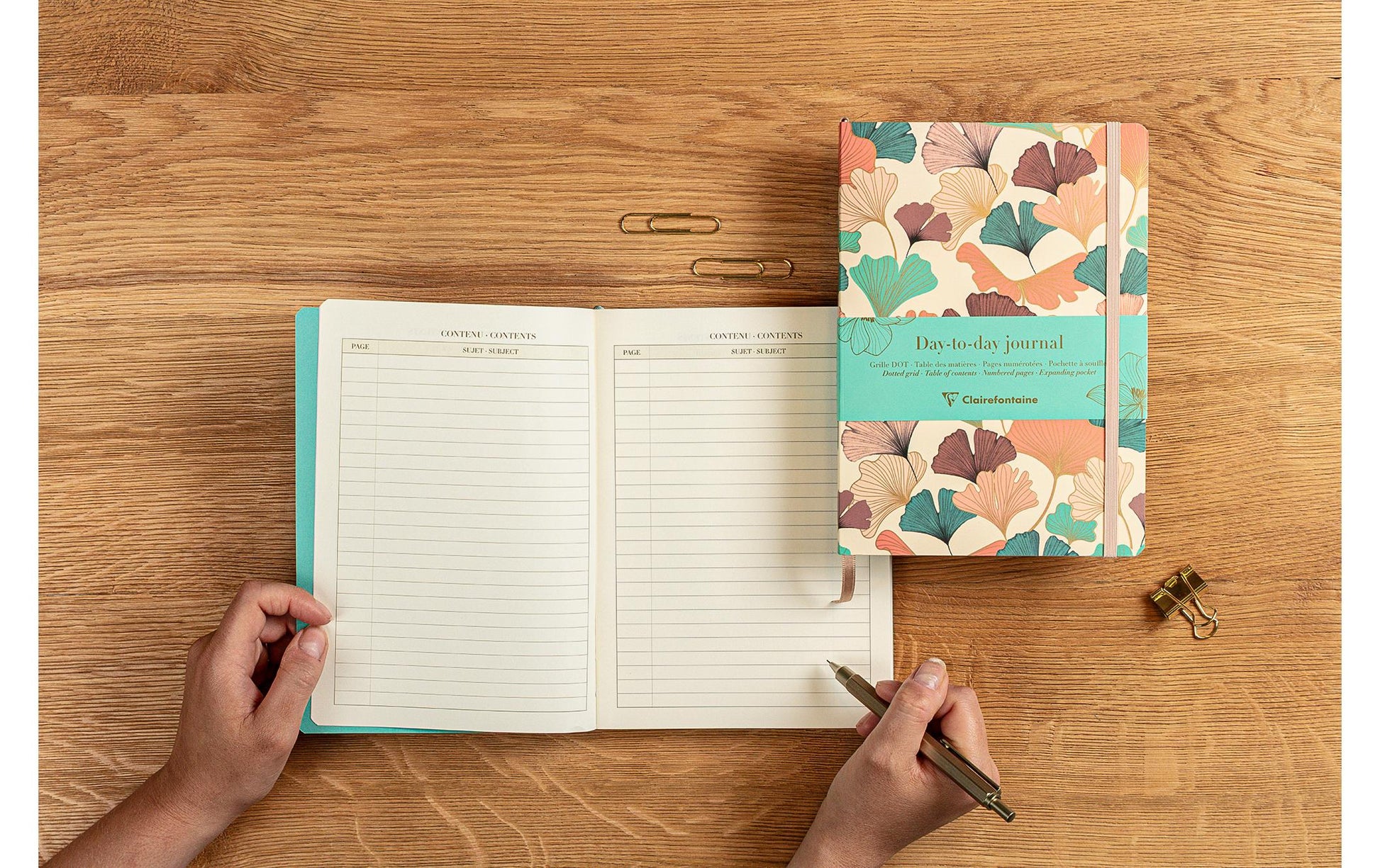 Clairefontaine Tagesagenda ohne Jahr, A5, Softcover, Beige, Blättermuster