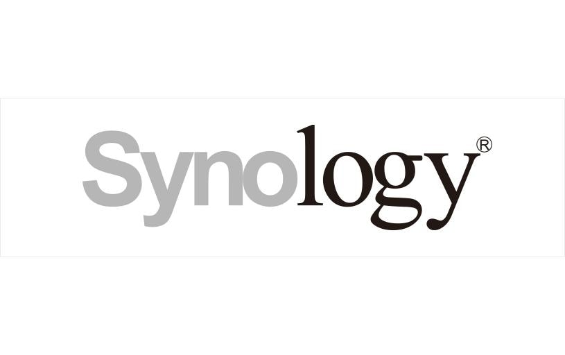 Synology DS1525+ – 5-Bay Tower NAS – AMD Ryzen V1500B, 8 GB RAM, 2.5GbE