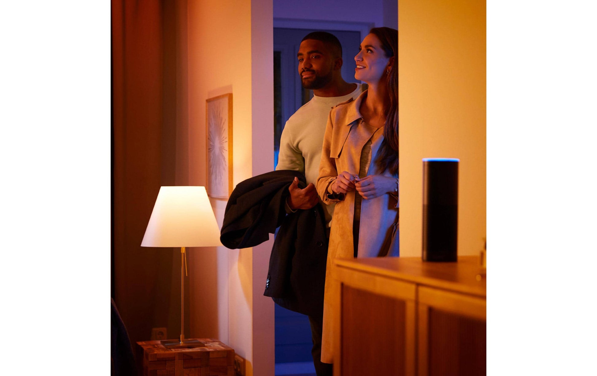 Philips Hue White & Colour Ambiance Starterset E27 3er – 8,1 W, inkl. Bridge & Dimmer, für Bluetooth