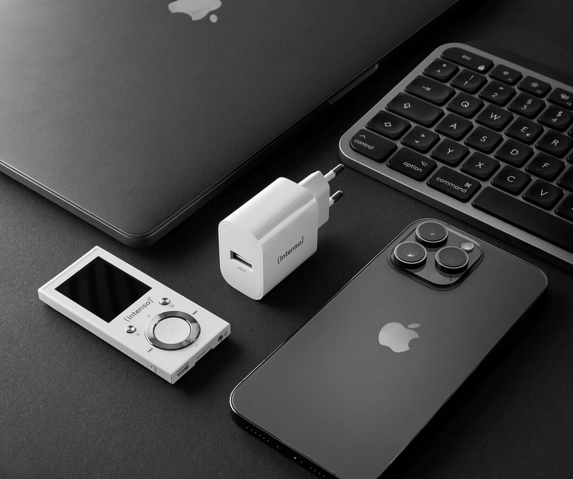 Intenso Power Adapter W5A USB-Wandladegerät 5 W – USB-A×1 – EU-Stecker (Typ C)