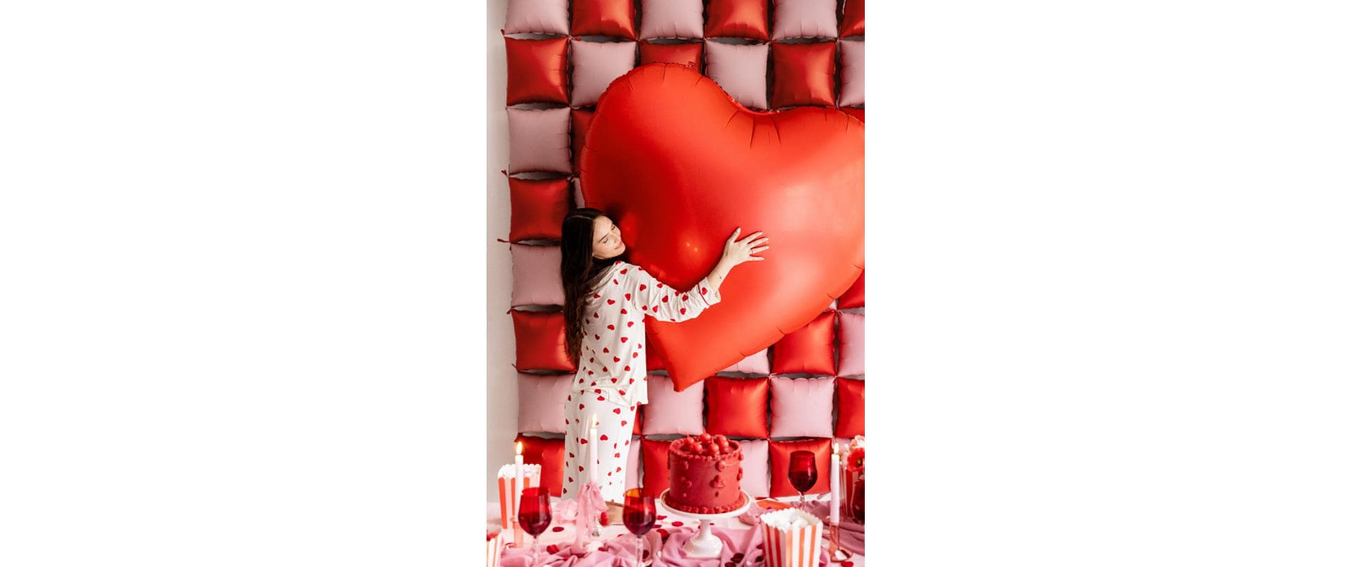 PartyDeco Folienballon Herz – Rot – 150 × 126 cm – Folie – 1 Stk