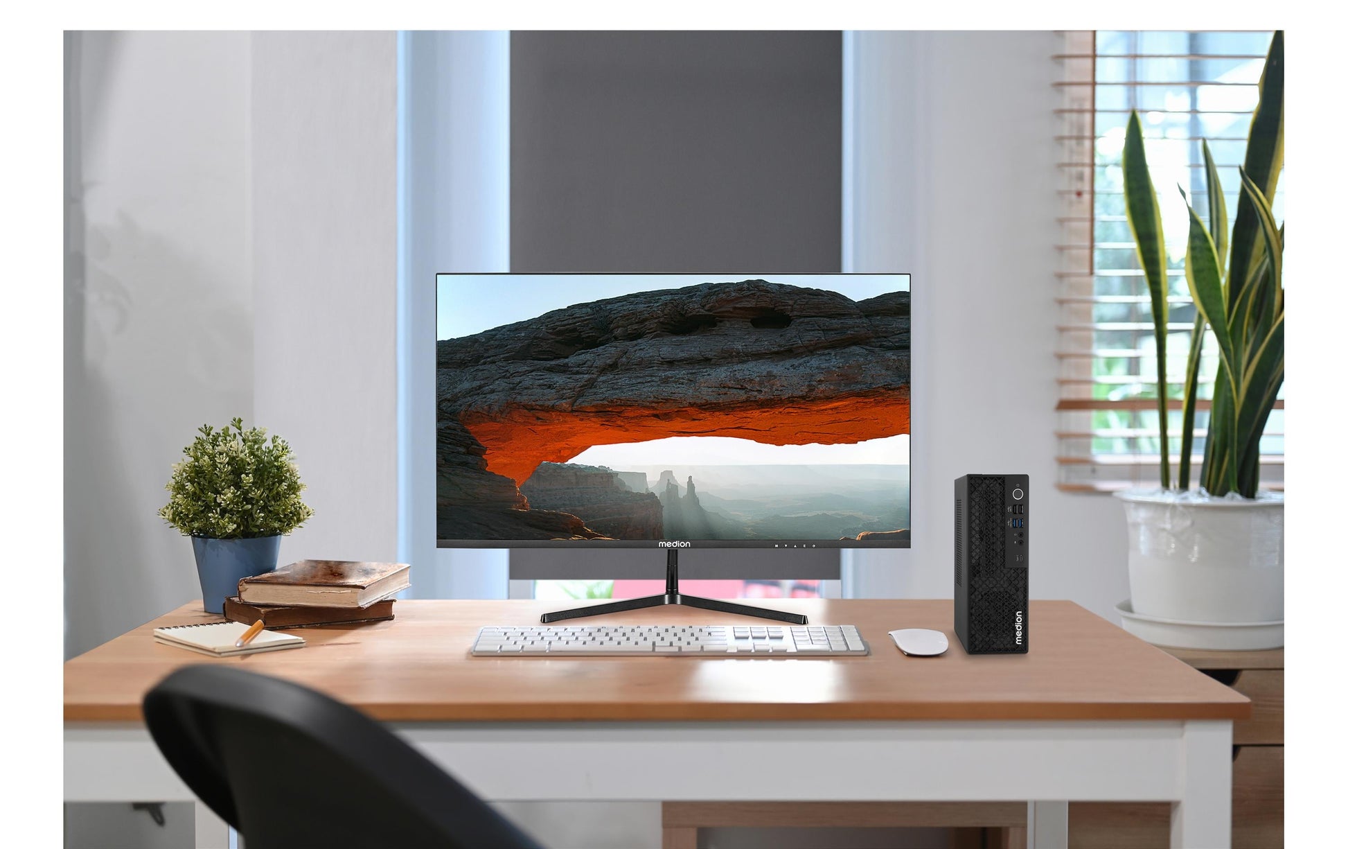 Medion Picoworx T80 SFF – Intel Core Ultra 7 256V, 16 GB RAM, 1 TB SSD, Windows 11 Home