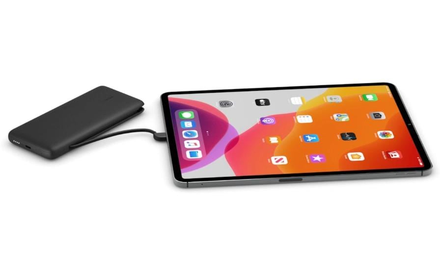 Belkin Powerbank 10000 mAh, mit USB-C- und Lightning-Kabeln, Schwarz