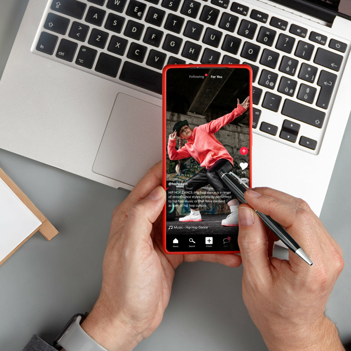 4smarts Eingabestift für Smartphone und Tablet – 2-in-1, mit Clip – Silber