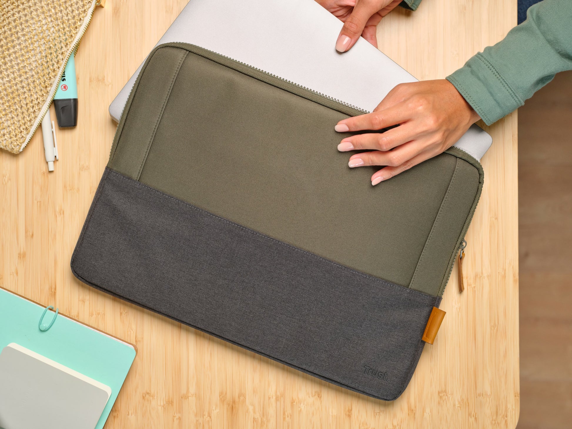 Trust Notebook-Schutzhülle 16" – Grün