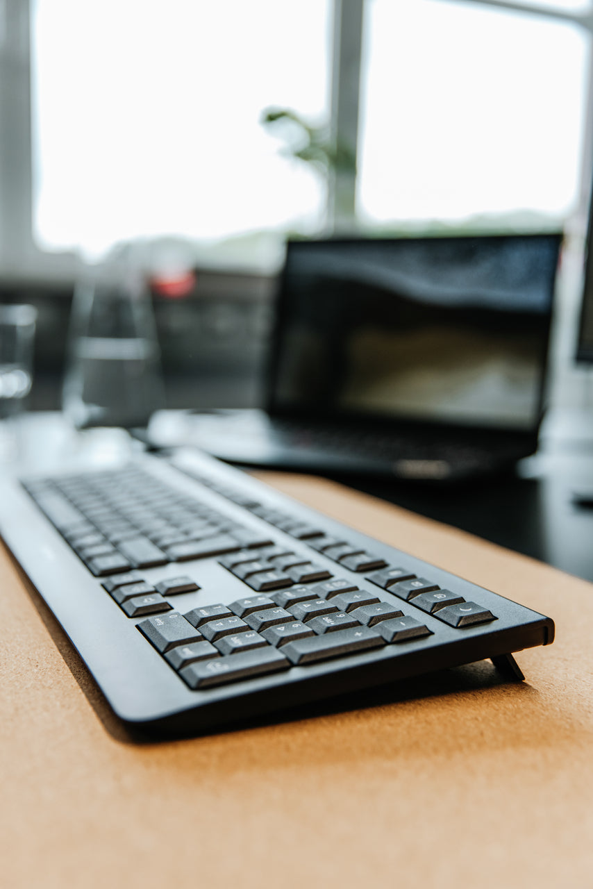 CHERRY KW 3000 – Tastatur, Schwarz