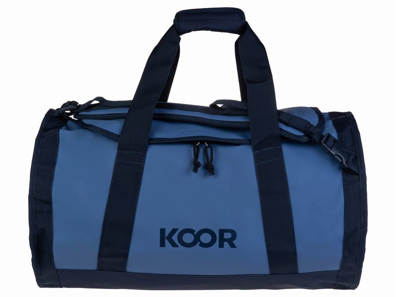 KOOR Sporttasche Sooma Misty Skies – 50 l, aus rPET, blau, 37 × 40,5 × 60,5 cm