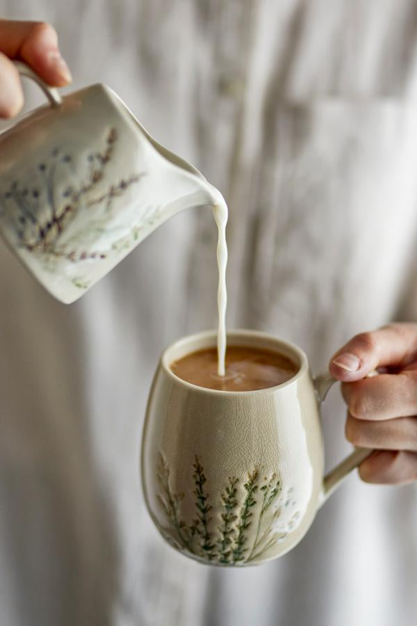 Bloomingville Bea Tasse – 400 ml, Ø 10 cm, H 10,5 cm, Steingut, Beige, spülmaschinenfest