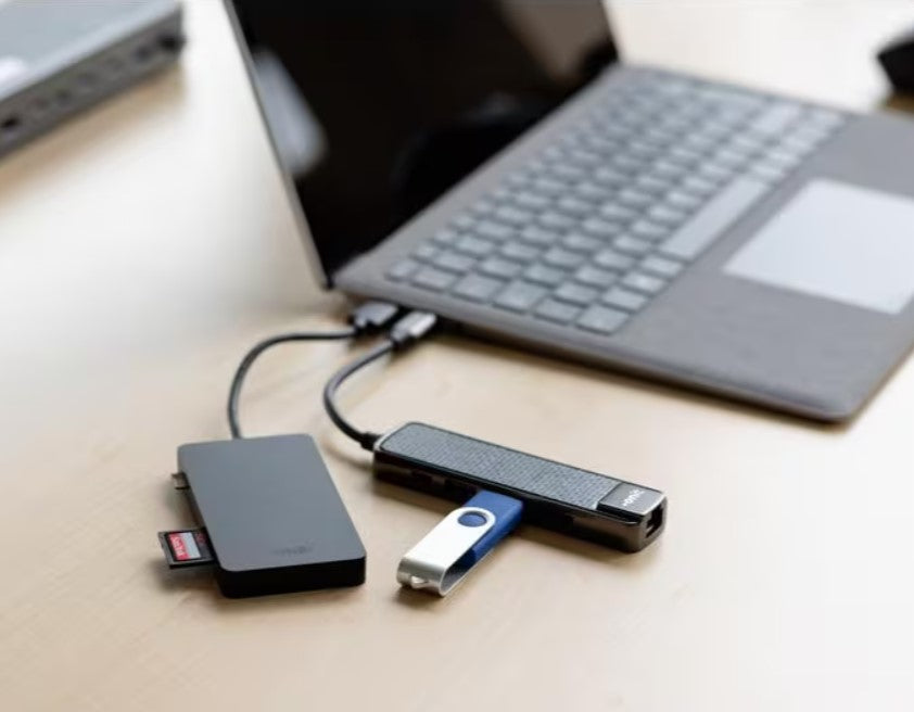 ONIT USB-Kartenleser USB-A – CF, microSD, SD – USB 3.2 Gen 1 (5 Gbit/s) – Schwarz