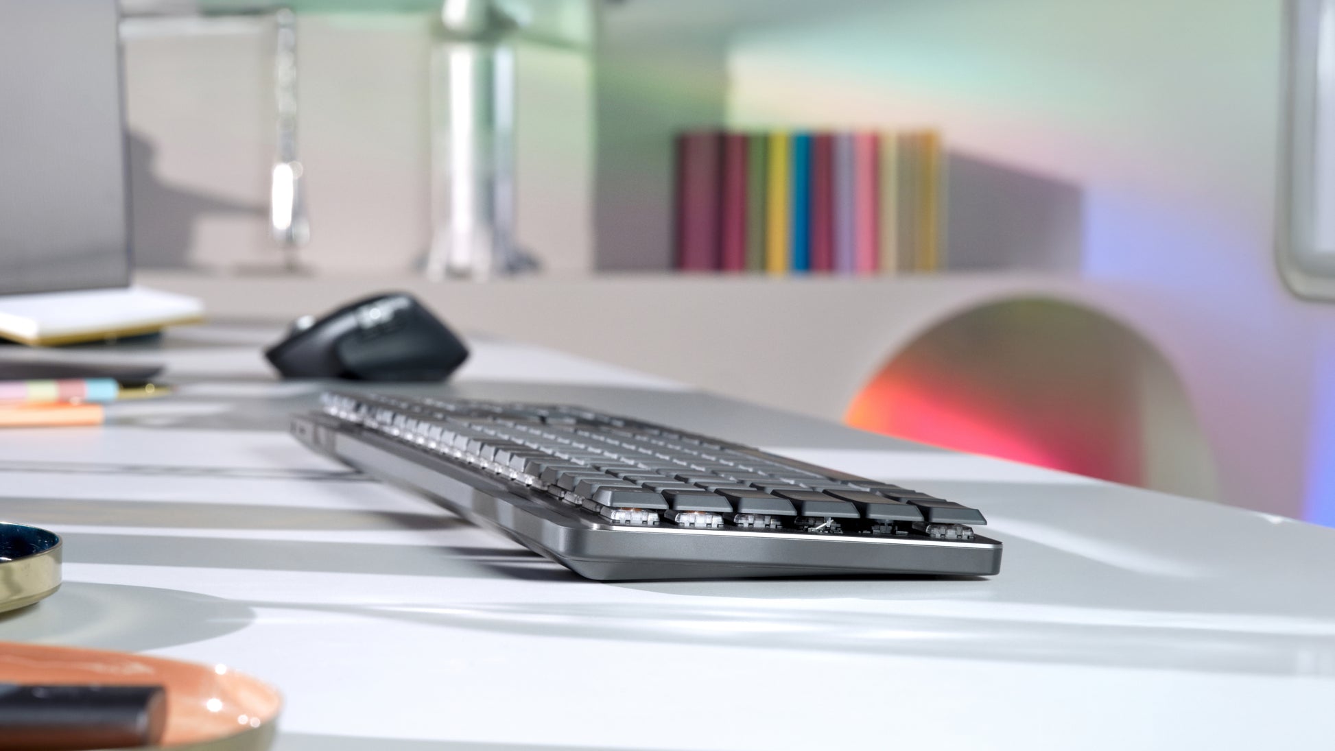 Logitech MX Mechanical – Tastatur, kabellos, CH-Layout (DE-CH), mechanisch, beleuchtet, Dunkelgrau