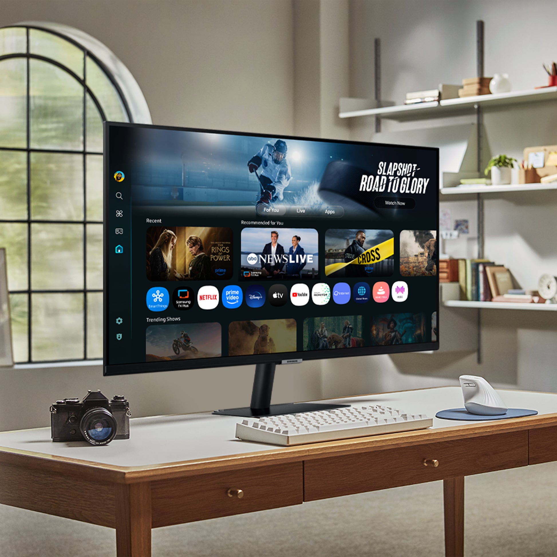 Samsung S32FM700UU – Monitor, 32" 3840 × 2160 (UHD 4K), LCD, Schwarz
