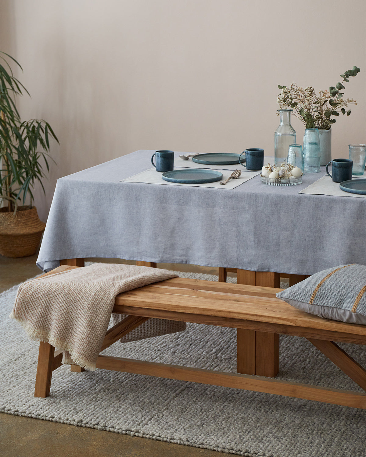 URBANARA Tischdecke – 140×200 cm, Baumwolle/Leinen, Jeansblau, OEKO-TEX