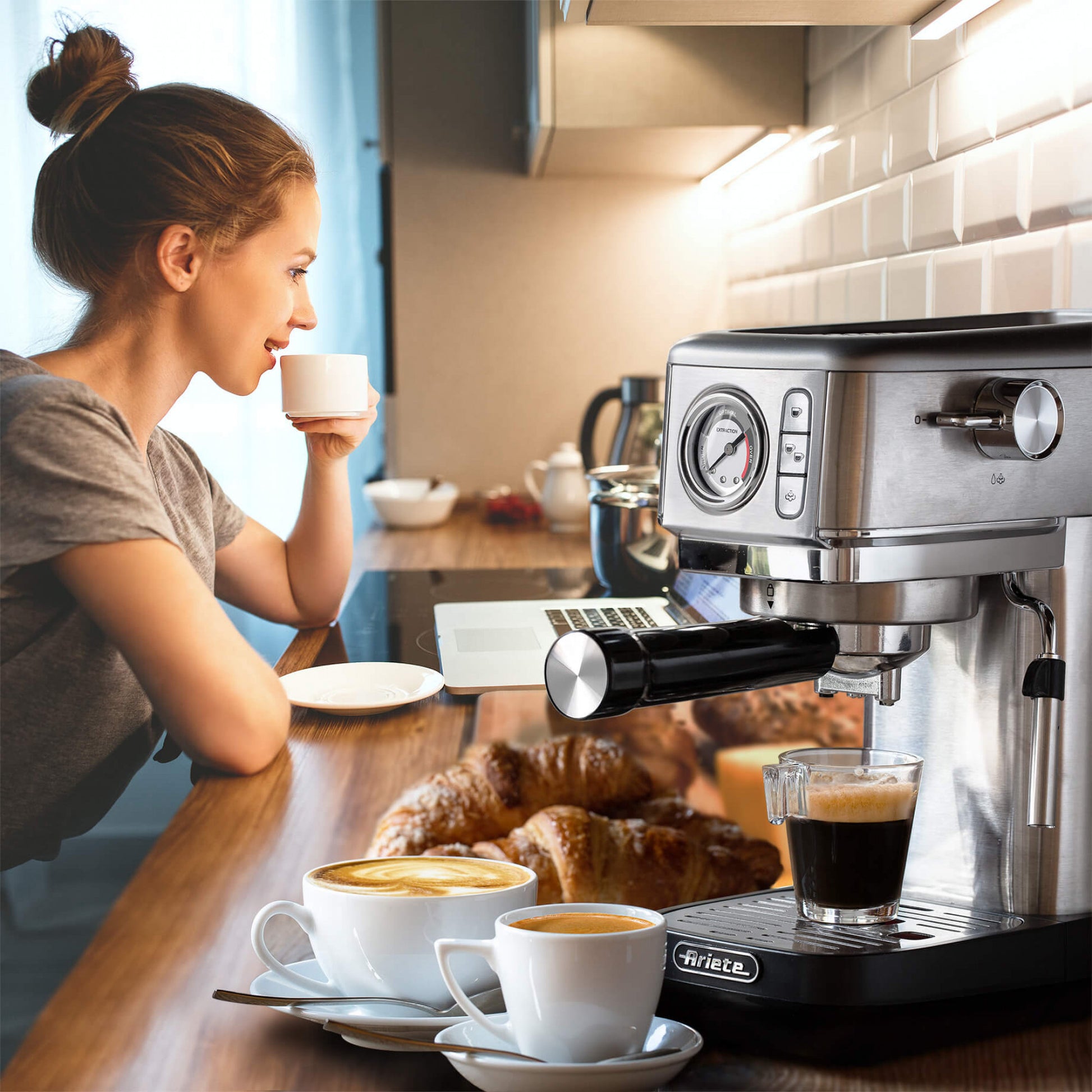 Ariete Espressomaschine ARI-1381 – 1,1 l Wassertank, 15 bar, 1300 W – Silber