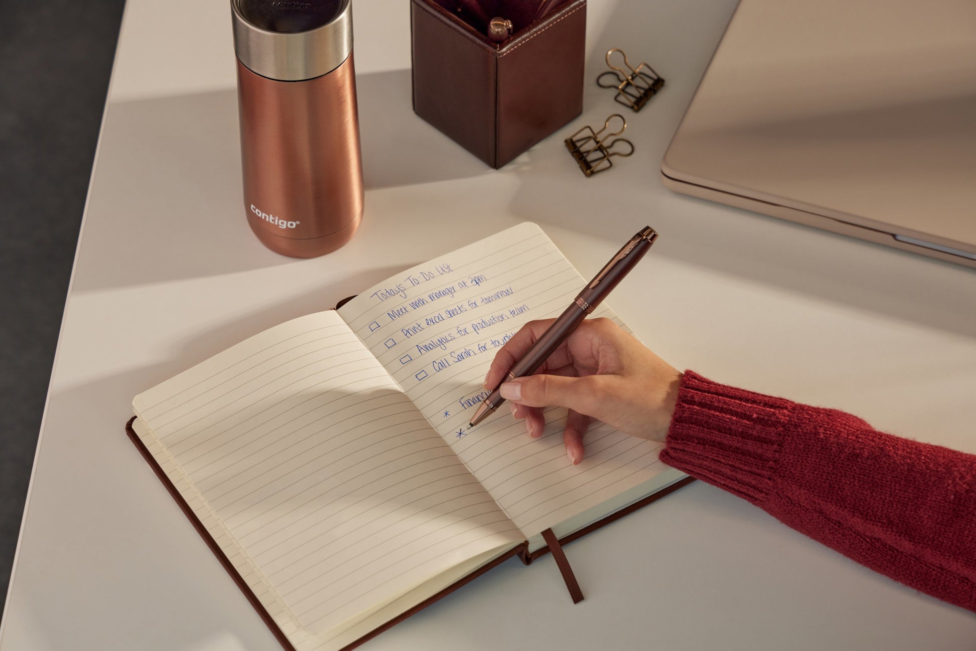 Parker IM Mono Burgundy – Tintenroller, Druckmechanik, fein (F), schwarz, Geschenkbox
