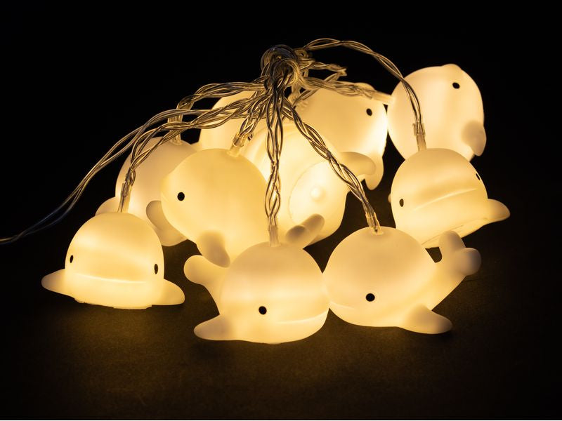 COCON Lichterkette Delphin – Starterset, 1,65 m, Warmweiss, Weiss, Batteriebetrieb, Timer, 6 h Laufzeit