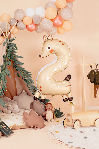 PartyDeco Folienballon Zahl 2 Reh – braun – 65 × 102 cm – Folie – 1 Stk