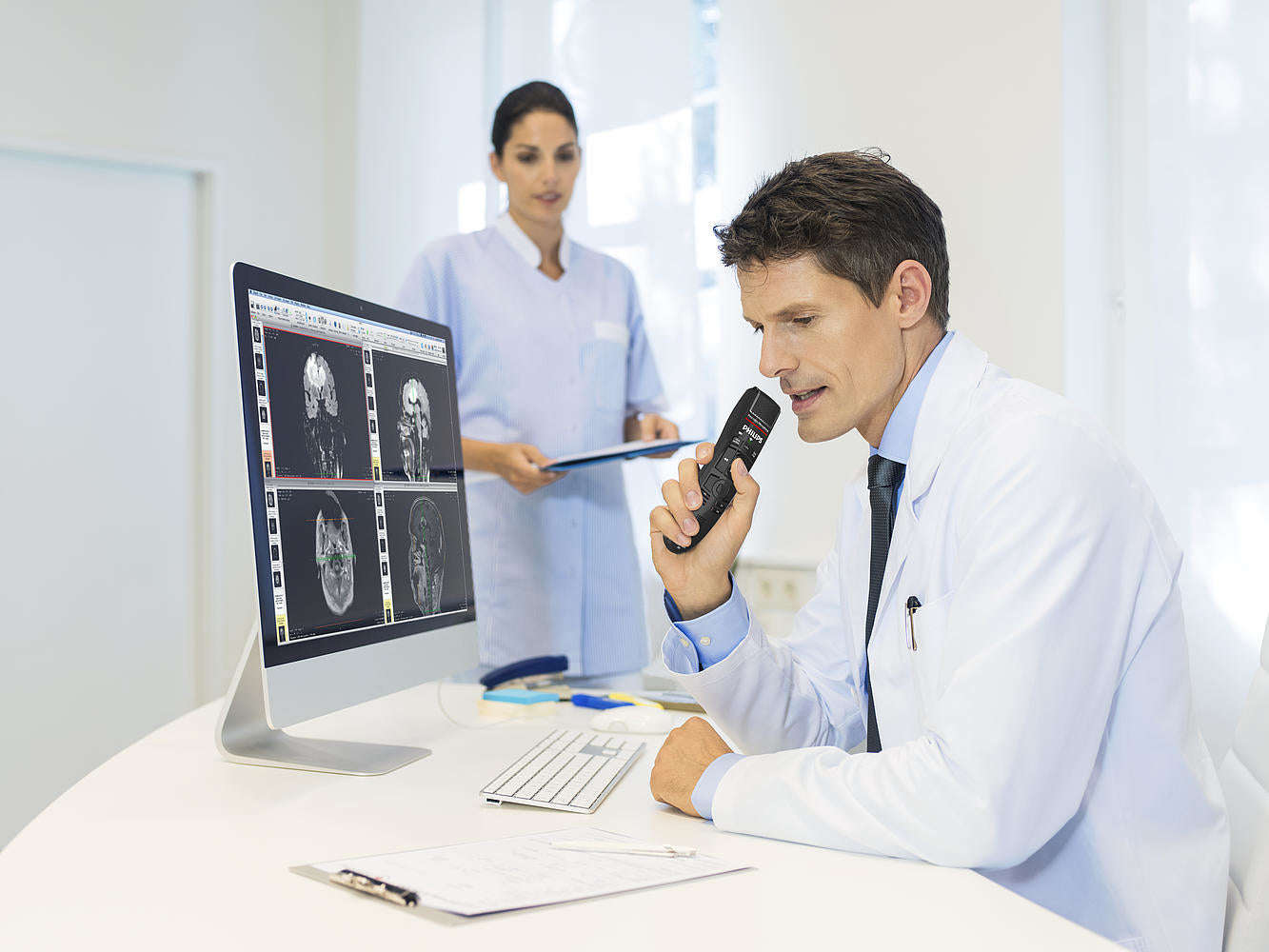 Philips SpeechMike Premium Air SMP4010 – Diktiergerät, USB & Micro-USB, Anthrazit