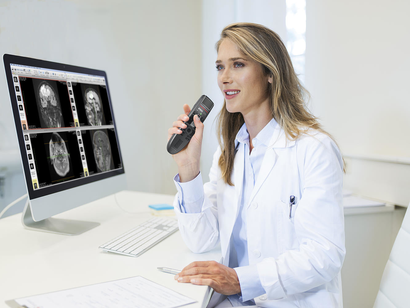 Philips SpeechMike Premium Air SMP4010 – Diktiergerät, USB & Micro-USB, Anthrazit